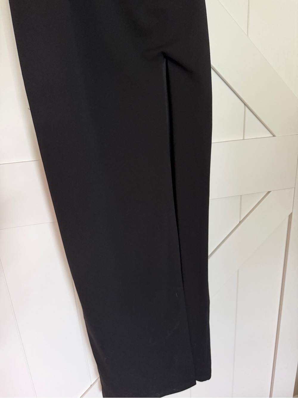 Lulu's Black One-Shoulder Knot-Detail Evening Dress - Picture 3 of 4